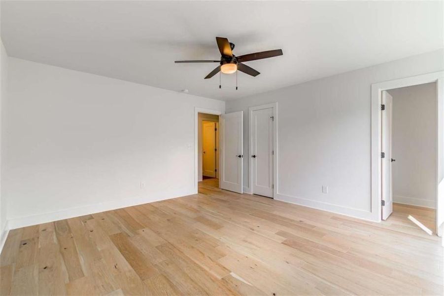 Spacious, unfurnished interior of a new home in , Gainesville (Image 42).