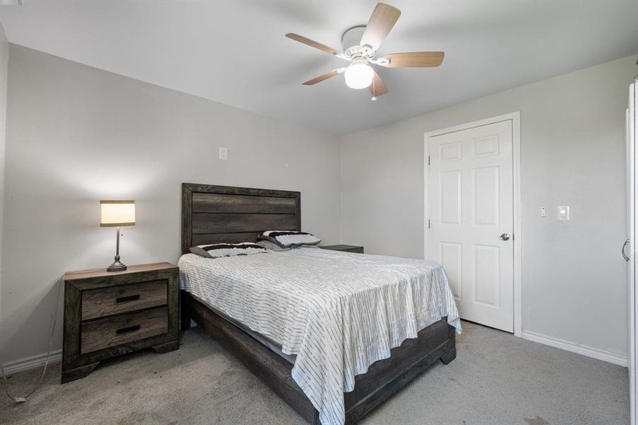 Furnished interior view inside a new home in , Joshua (Image 16).