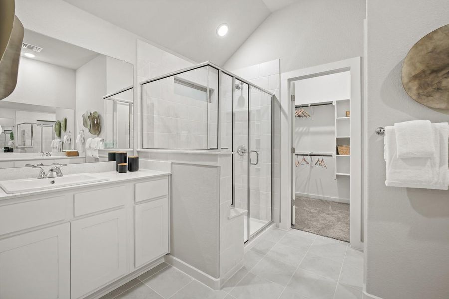 Furnished interior view inside a new home in Trinity Ranch, Elgin (Image 8).