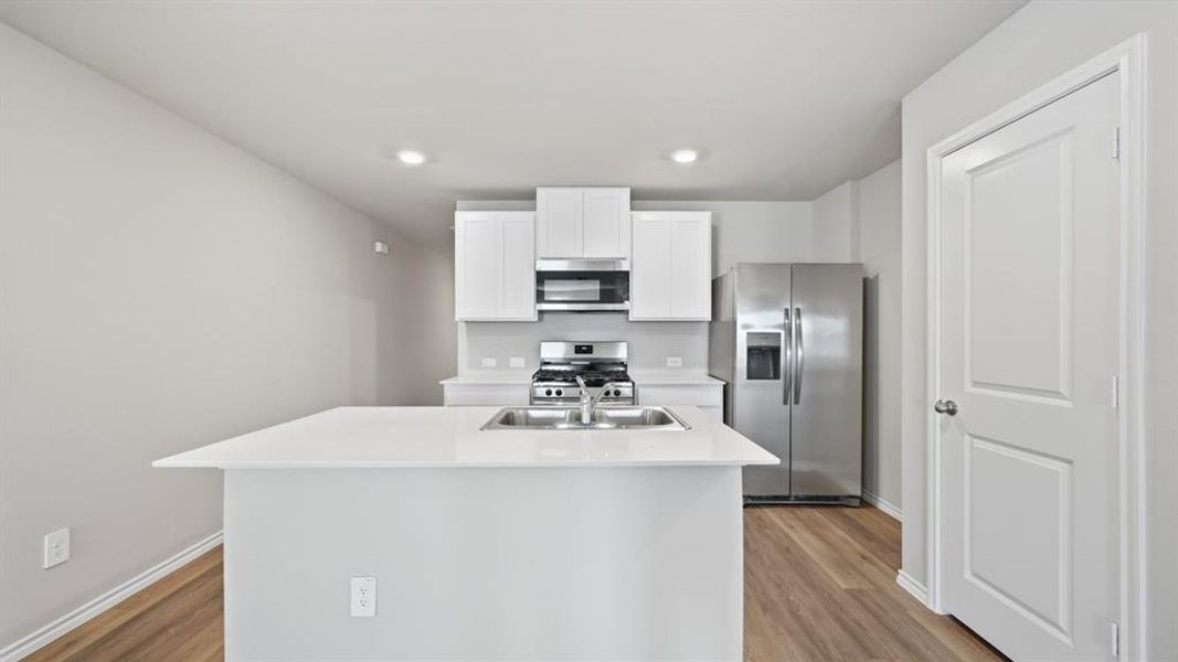 Furnished interior view inside a new home in Sunnycreek, Crowley (Image 5).