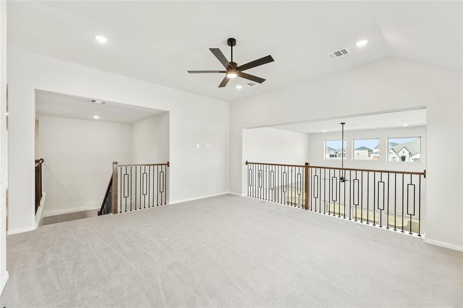 Spacious, unfurnished interior of a new home in Sutton Fields, Celina (Image 24).