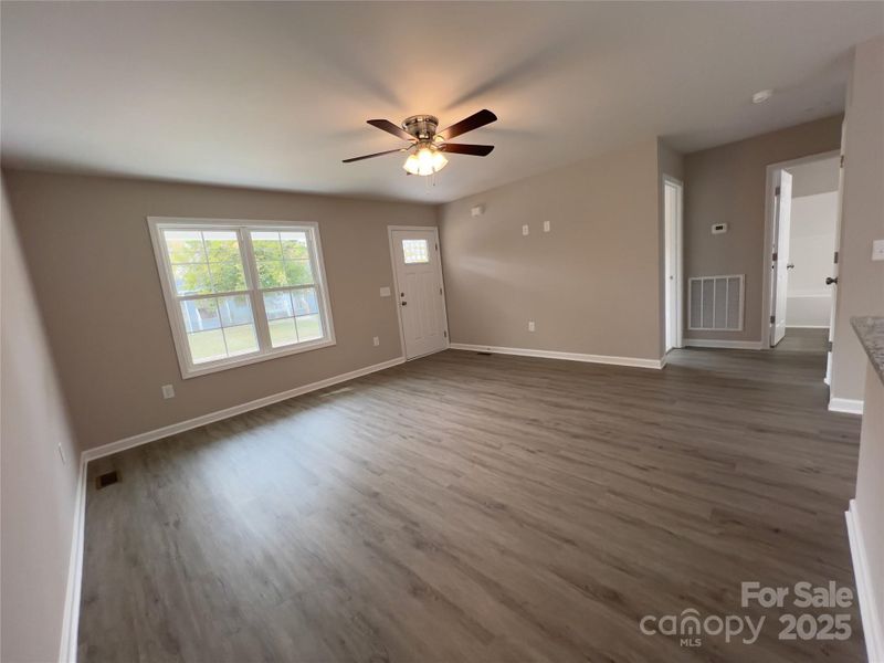 Spacious, unfurnished interior of a new home in , Salisbury (Image 17).