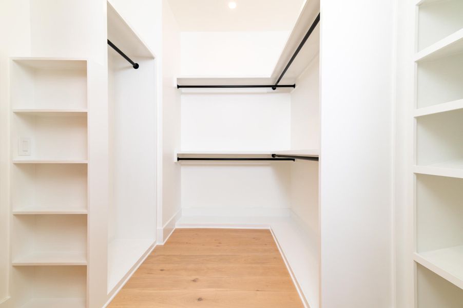 Image 52 of a home in .