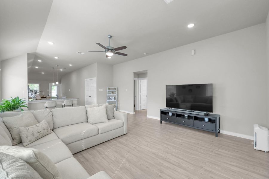 Cozy Sitting Area Cozy Sitting Area