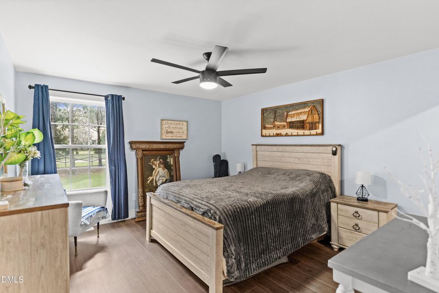 24-DSC04463 24-DSC04463