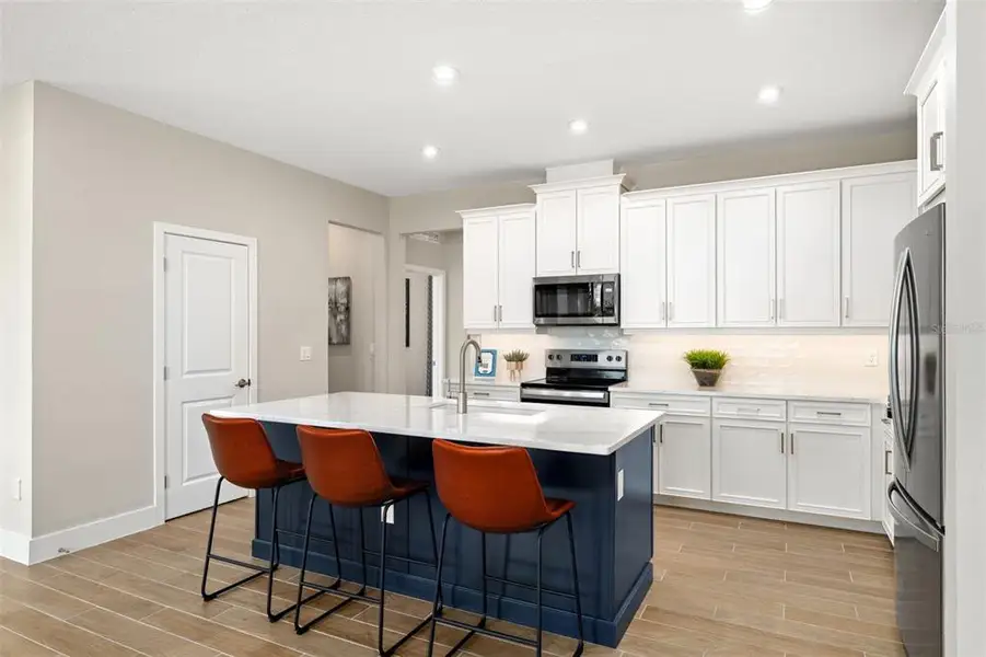 Furnished interior view inside a new home in Rainwood, Groveland (Image 11).