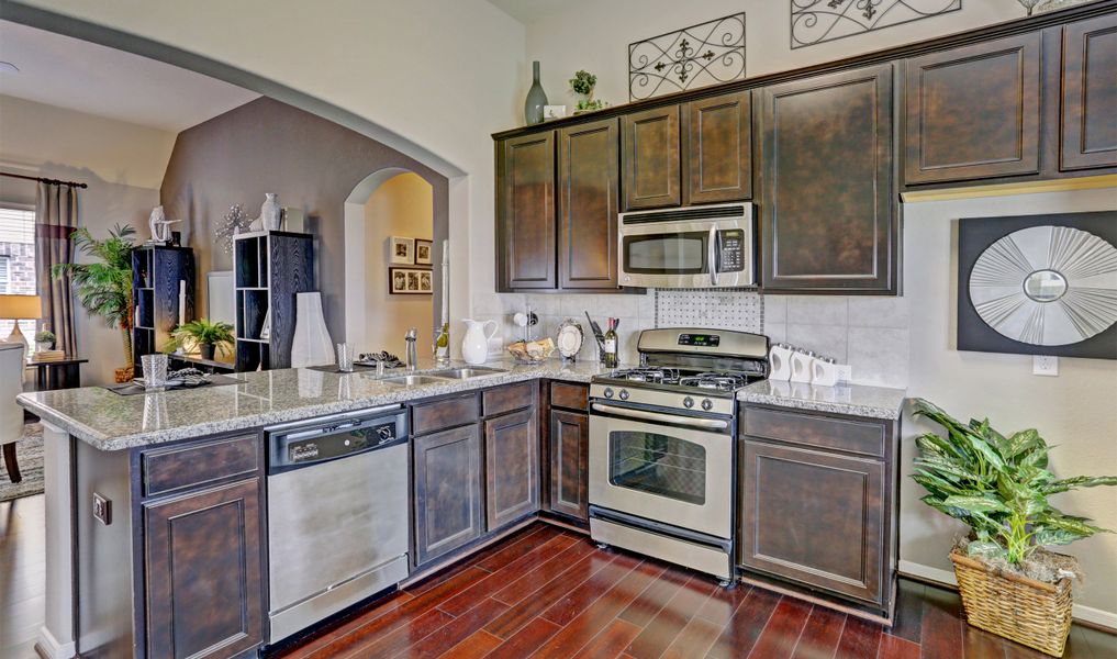 Representative furnished interior of a home built from the Cullman II by K. Hovnanian® Homes in Glen Oaks, Magnolia (Image 7). Representative furnished interior of a home built from the Cullman II by K. Hovnanian® Homes in Glen Oaks, Magnolia (Image 7).