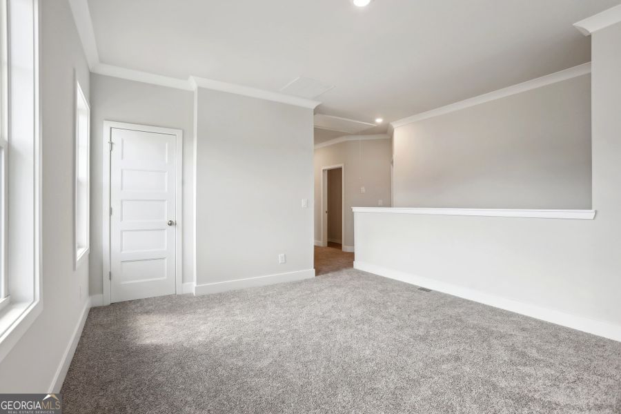 Spacious, unfurnished interior of a new home in Rosewood Lake Estates, Hoschton (Image 75).