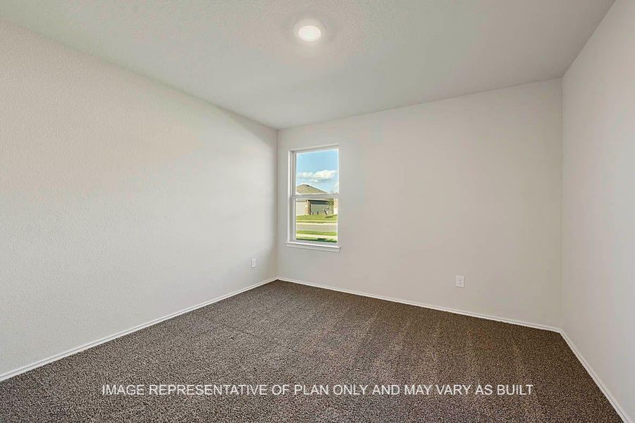 Spacious, unfurnished interior of a new home in Liberty Village, Brenham (Image 8).