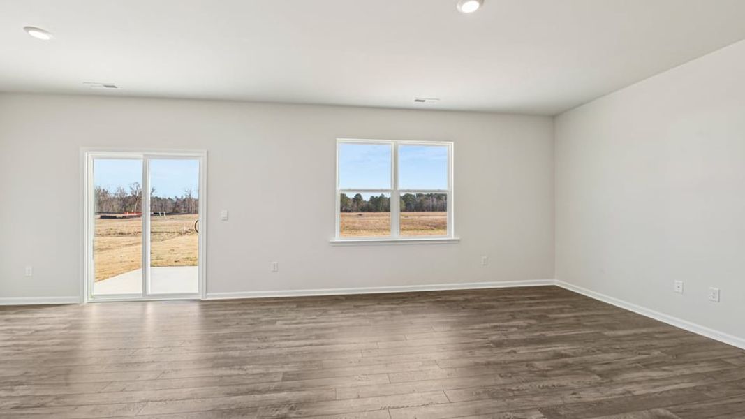Spacious, unfurnished interior of a new home in Shahbain Reserve, Raeford (Image 14). Spacious, unfurnished interior of a new home in Shahbain Reserve, Raeford (Image 14).