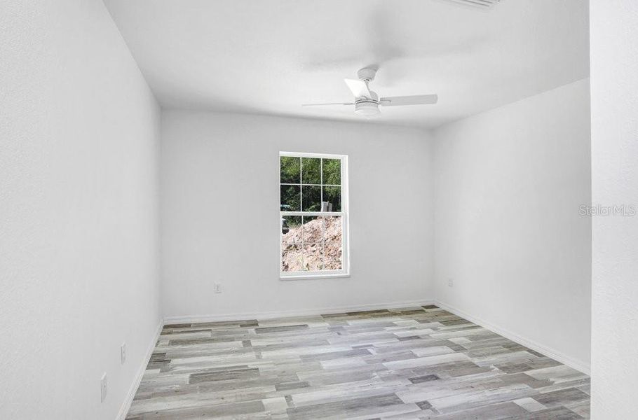 Spacious, unfurnished interior of a new home in , Summerfield (Image 9).
