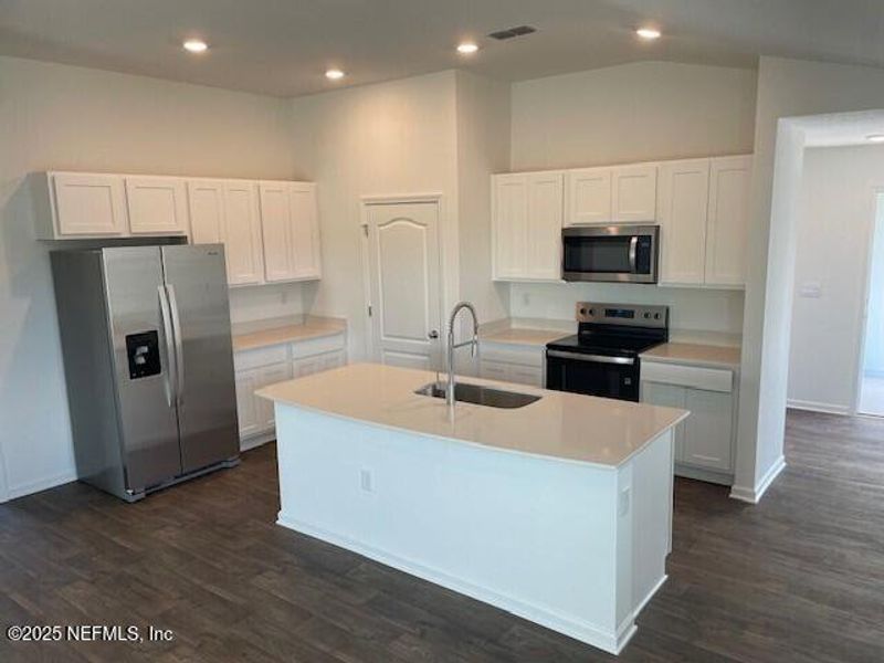 Furnished interior view inside a new home in The Arbors, Jacksonville (Image 9).