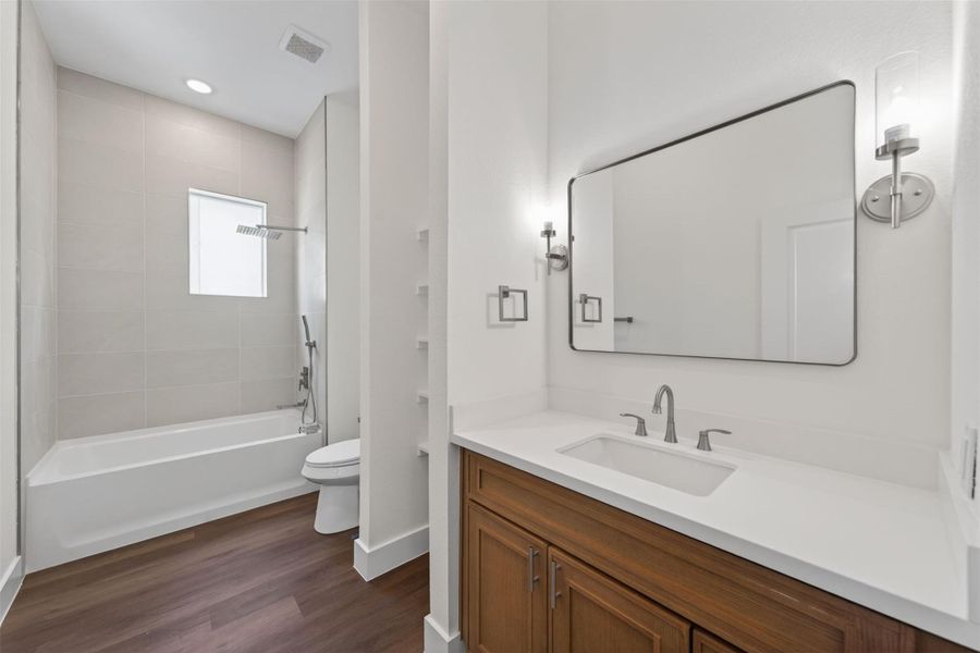Furnished interior view inside a new home in , Houston (Image 11). Furnished interior view inside a new home in , Houston (Image 11).