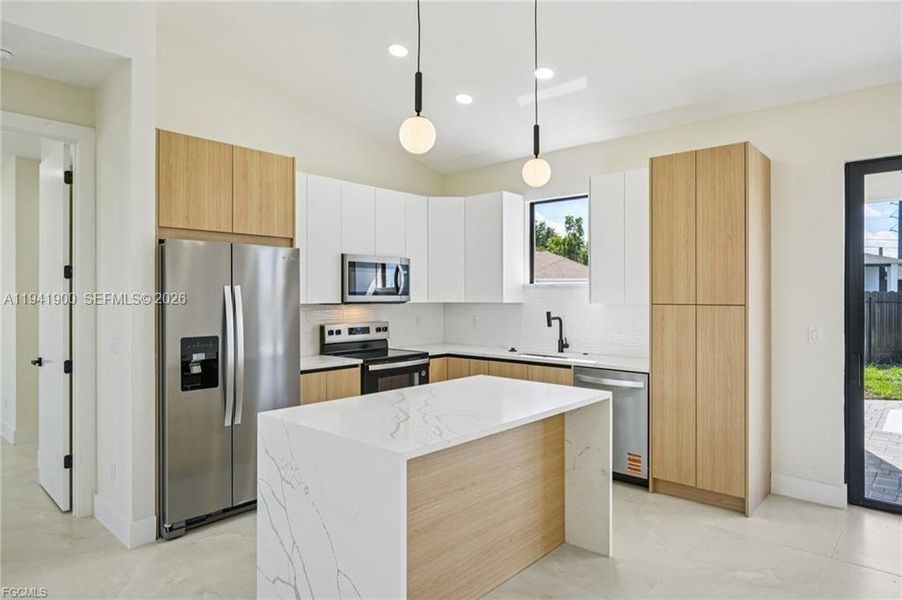 Furnished interior view inside a new home in , Cape Coral (Image 9).
