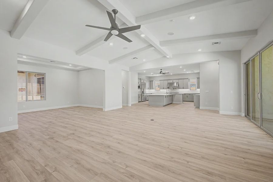 Spacious, unfurnished interior of a new home in Bellero Estates, Queen Creek (Image 17). Spacious, unfurnished interior of a new home in Bellero Estates, Queen Creek (Image 17).