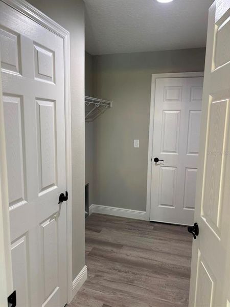 Spacious, unfurnished interior of a new home in , Dunnellon (Image 24).