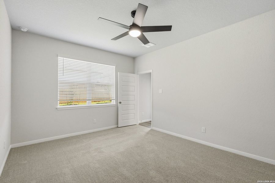 Spacious, unfurnished interior of a new home in Timber Creek, San Antonio (Image 18). Spacious, unfurnished interior of a new home in Timber Creek, San Antonio (Image 18).