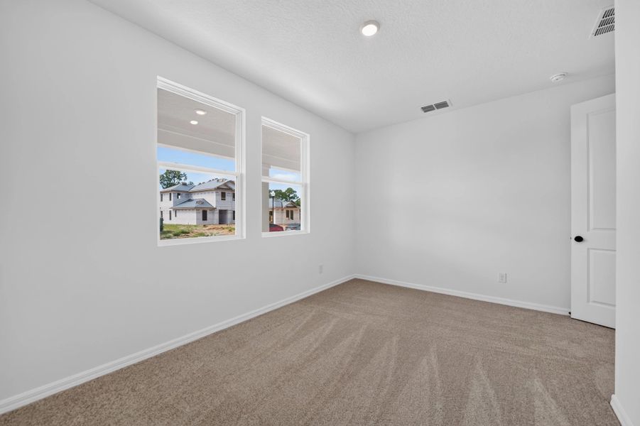 Spacious, unfurnished interior of a new home in Northlake at Ovation, Winter Garden (Image 23). Spacious, unfurnished interior of a new home in Northlake at Ovation, Winter Garden (Image 23).