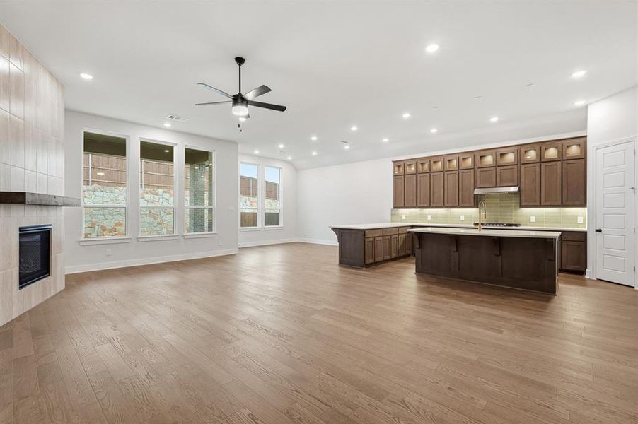Spacious, unfurnished interior of a new home in Devonshire, Forney (Image 15). Spacious, unfurnished interior of a new home in Devonshire, Forney (Image 15).