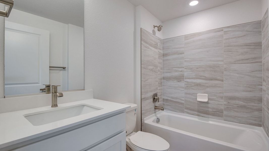 Furnished interior view inside a new home in Vantage, Berthoud (Image 5). Furnished interior view inside a new home in Vantage, Berthoud (Image 5).