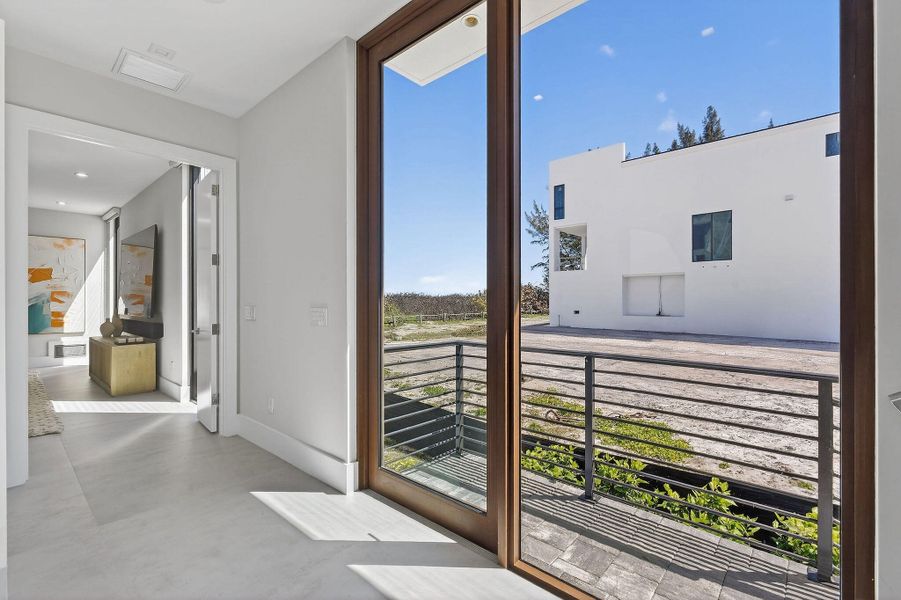 4360DiamondShoresWay(8)