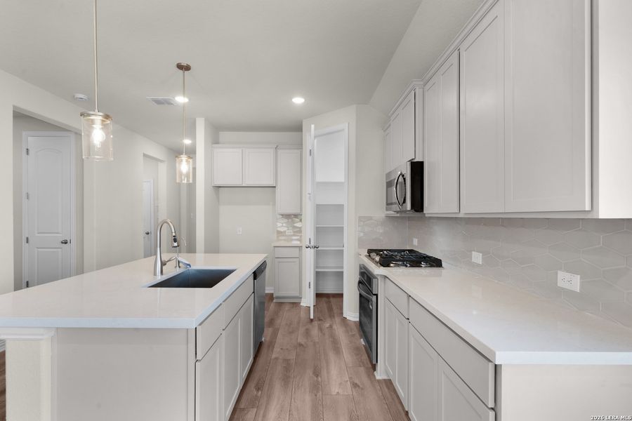 Furnished interior view inside a new home in Clear Creek, New Braunfels (Image 9).
