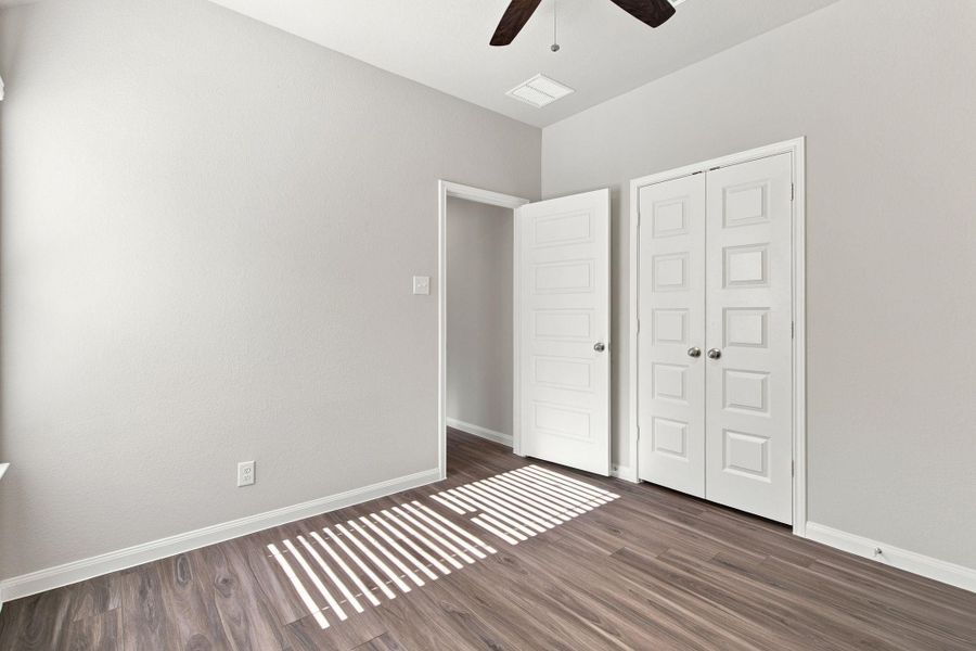 Spacious, unfurnished interior of a new home in , Rosharon (Image 13). Spacious, unfurnished interior of a new home in , Rosharon (Image 13).