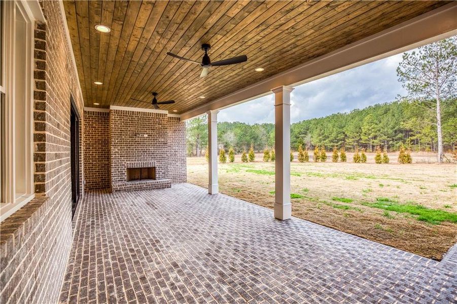 Exterior details and patio area of a home in , Covington (Image 3).