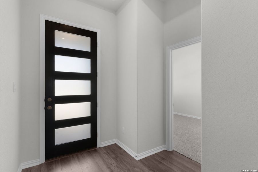 Spacious, unfurnished interior of a new home in The Crossvine, Schertz (Image 22).