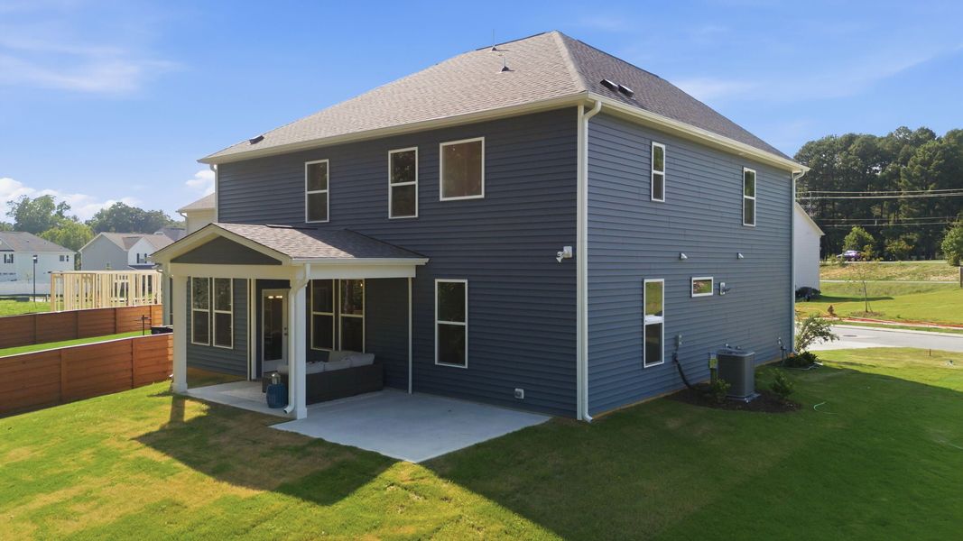 Representative exterior details of a home built from the The Concerto by Chesapeake Homes in Highgate, Clayton (Image 26).
