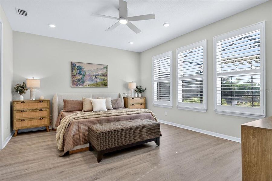 Furnished interior view inside a new home in , Lakewood Ranch (Image 74).