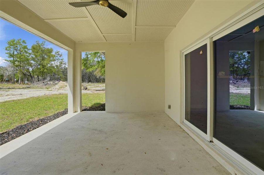 Exterior details and patio area of a home in , Webster (Image 30).