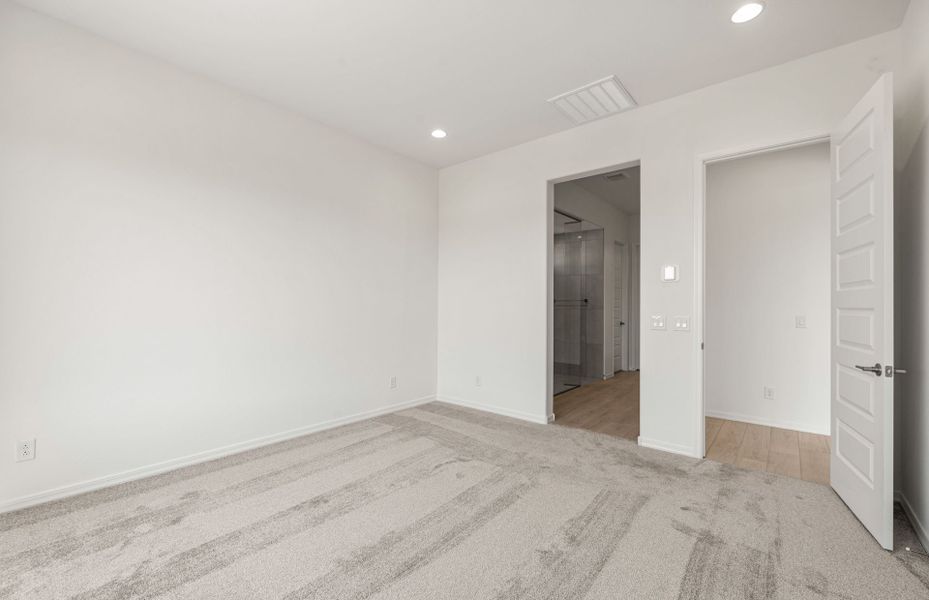 Spacious, unfurnished interior of a new home in Artisan at Asante, Surprise (Image 29). Spacious, unfurnished interior of a new home in Artisan at Asante, Surprise (Image 29).