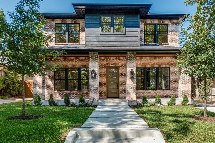 Prairie style home, with transitional style