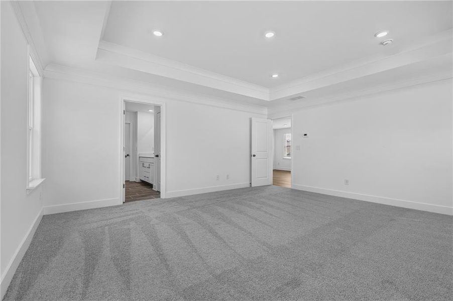 Spacious, unfurnished interior of a new home in Wellington Estates, Madison (Image 24).