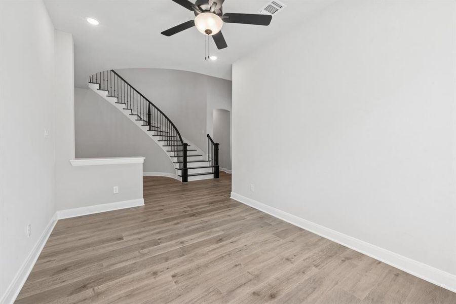 Image 32 of a home in South Pointe  Village Series.