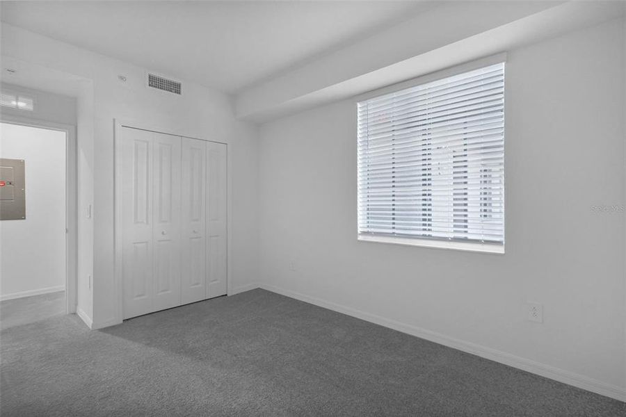 Spacious, unfurnished interior of a new home in Wellen Park Golf & Country Club, Venice (Image 16). Spacious, unfurnished interior of a new home in Wellen Park Golf & Country Club, Venice (Image 16).