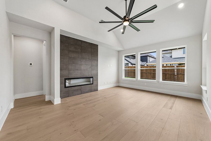 Representative unfurnished interior of a home built from the Kindrick by Landon Homes in Fields - East Village, Frisco (Image 20). Representative unfurnished interior of a home built from the Kindrick by Landon Homes in Fields - East Village, Frisco (Image 20).