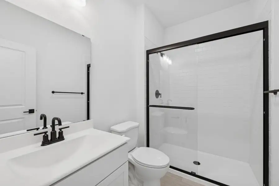 Extra Suite bath (*Photo not of actual home and used for illustration purposes only.)