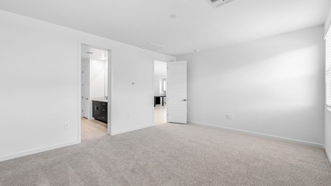 Spacious, unfurnished interior of a new home in Prada, Phoenix (Image 22). Spacious, unfurnished interior of a new home in Prada, Phoenix (Image 22).