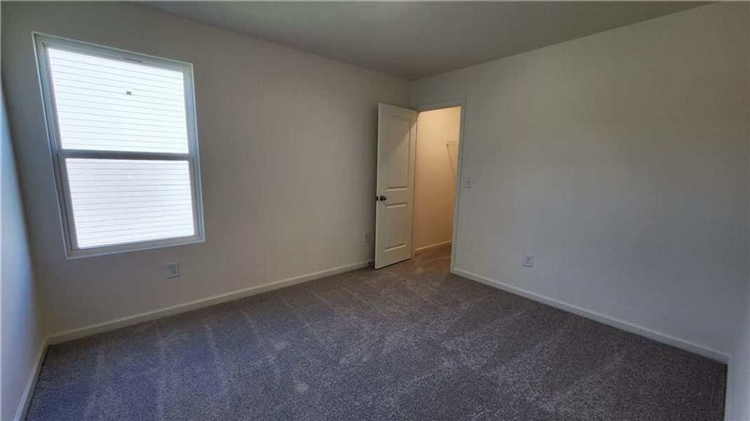 Spacious, unfurnished interior of a new home in Casteel, Bethlehem (Image 9).