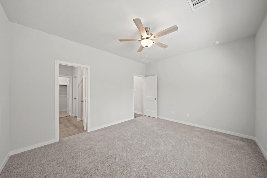 Spacious, unfurnished interior of a new home in Maple Heights, Porter (Image 20).