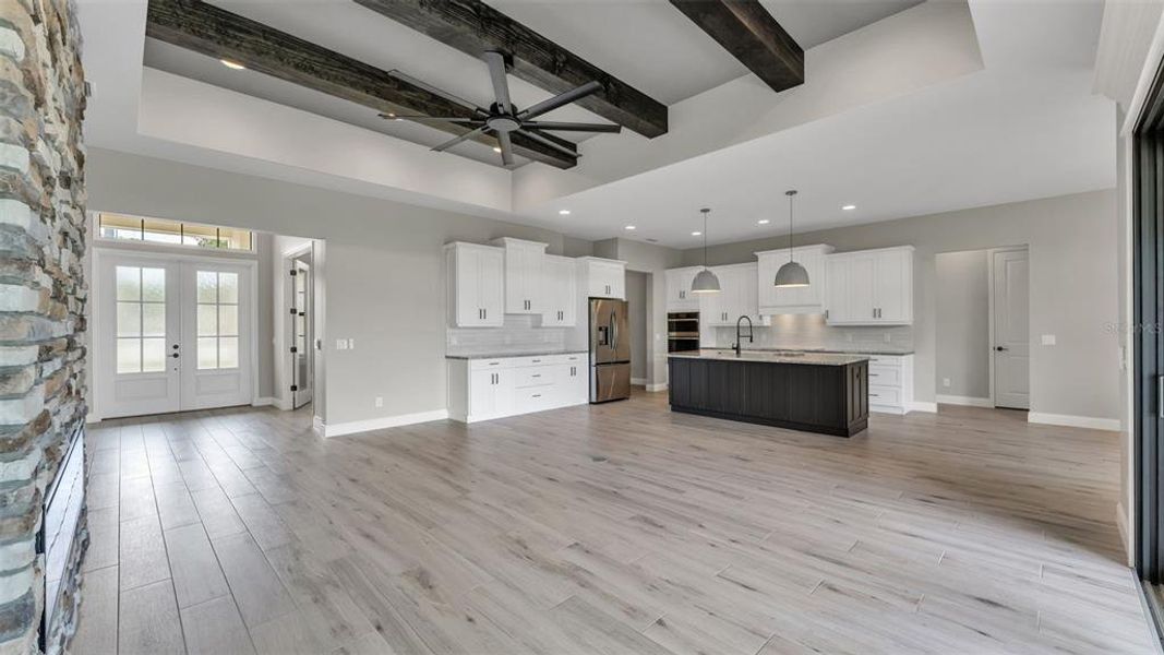 Spacious, unfurnished interior of a new home in , Lakeland (Image 35).