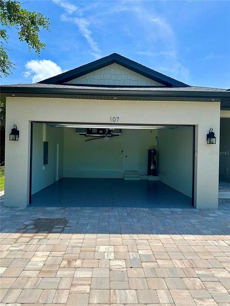 Image 34 of a home in .