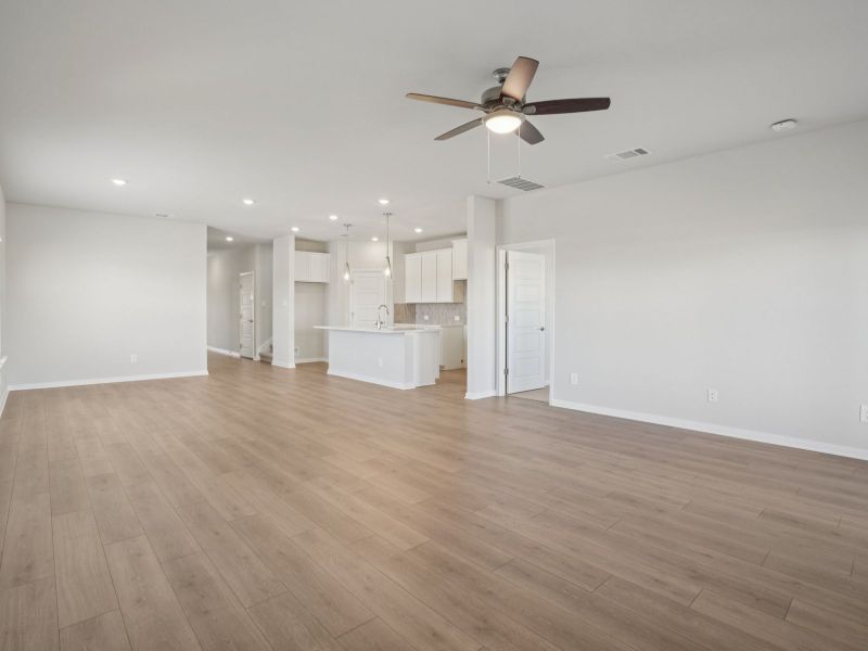 Spacious, unfurnished interior of a new home in Sagebrooke - Premier Series, San Antonio (Image 12). Spacious, unfurnished interior of a new home in Sagebrooke - Premier Series, San Antonio (Image 12).