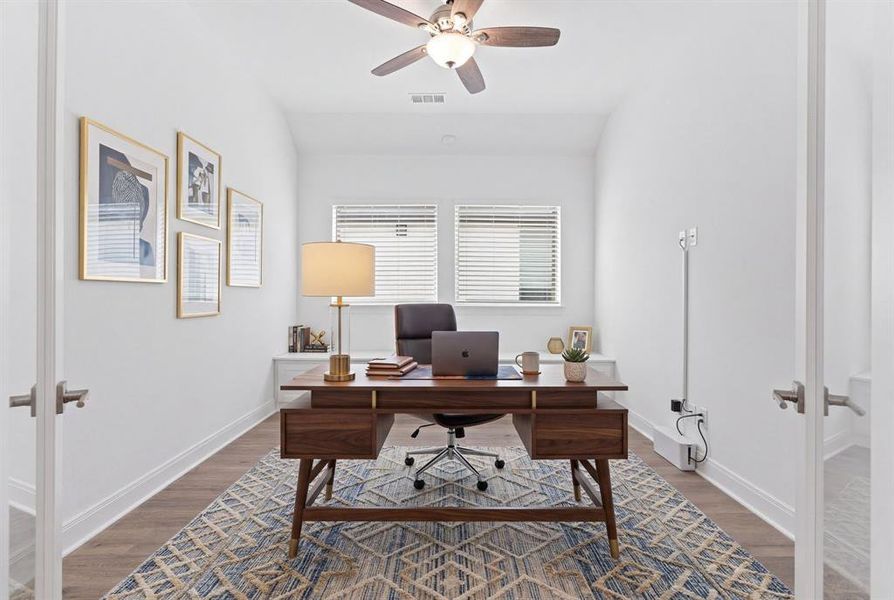 Furnished interior view inside a new home in , Van Alstyne (Image 14).