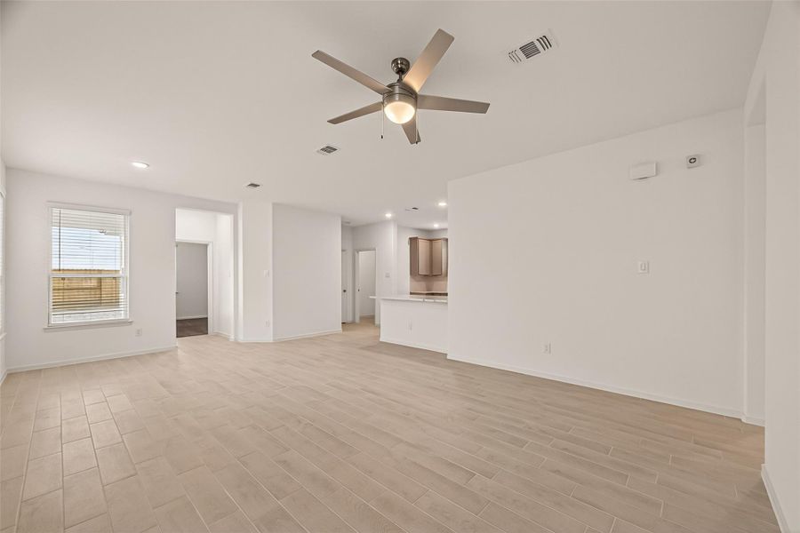 Spacious, unfurnished interior of a new home in Rates starting as low as, Iowa Colony (Image 18).