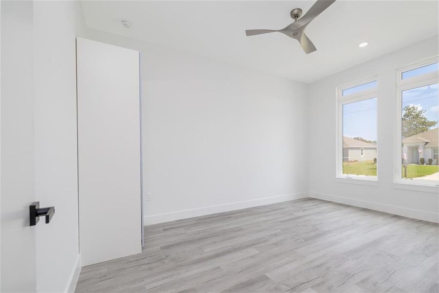 Spacious, unfurnished interior of a new home in , Palm Coast (Image 23).