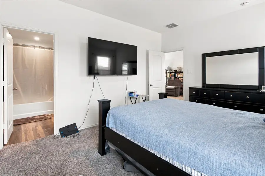 Furnished interior view inside a new home in , Houston (Image 10). Furnished interior view inside a new home in , Houston (Image 10).