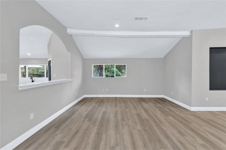 Spacious, unfurnished interior of a new home in , Dallas (Image 36). Spacious, unfurnished interior of a new home in , Dallas (Image 36).